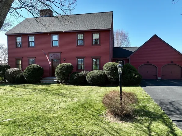 101 Plain Rd, South Deerfield, MA 01373