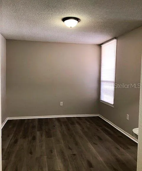 548 Orange Dr #14 — Photo 9
