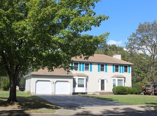 2 Bridge Ct, Jackson, NJ 08527