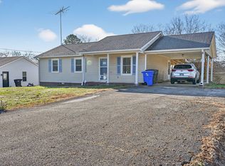 103 Reaves Cove Rd, Columbia, TN 38401