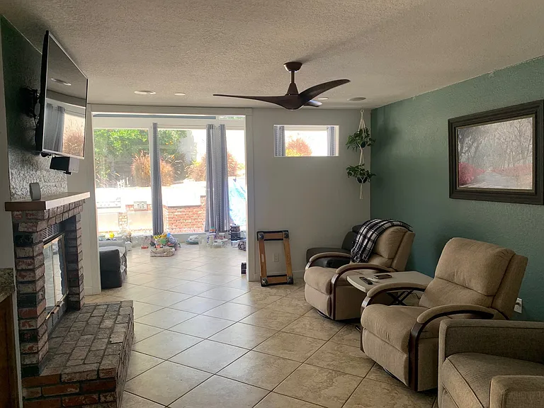2496 Rudder Rd — Photo 10