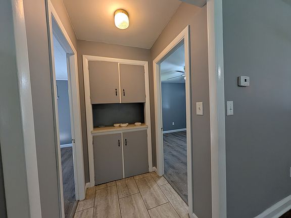 5th image of 65 Perry Rd