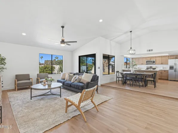 1600 W Loughlin Dr, Chandler, AZ 85224