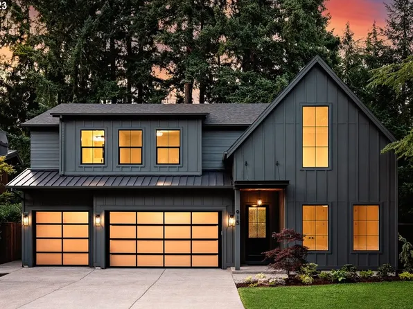 915 Oak Ter, Lake Oswego, OR 97034