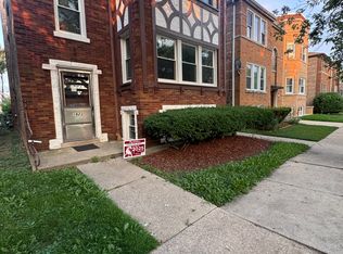 1623 Oak Park Ave #2, Berwyn, IL 60402