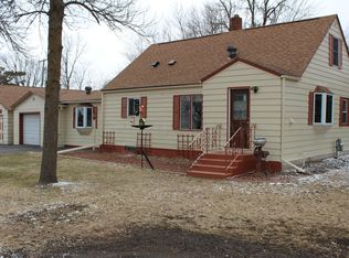 203 3rd St SW, Ulen, MN 56585