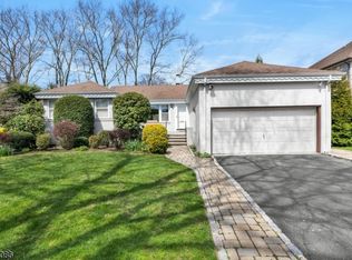 516 Ashwood Ave, Springfield, NJ 07081