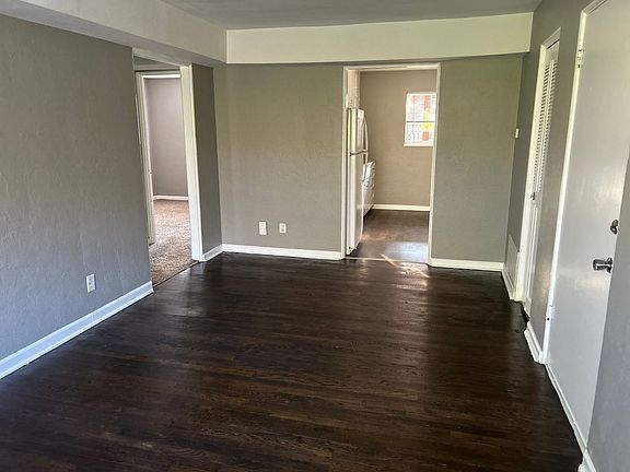 4th image of 1040 Forest Ct APT 10