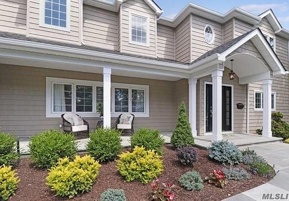 2nd image of 125 Walnut Dr