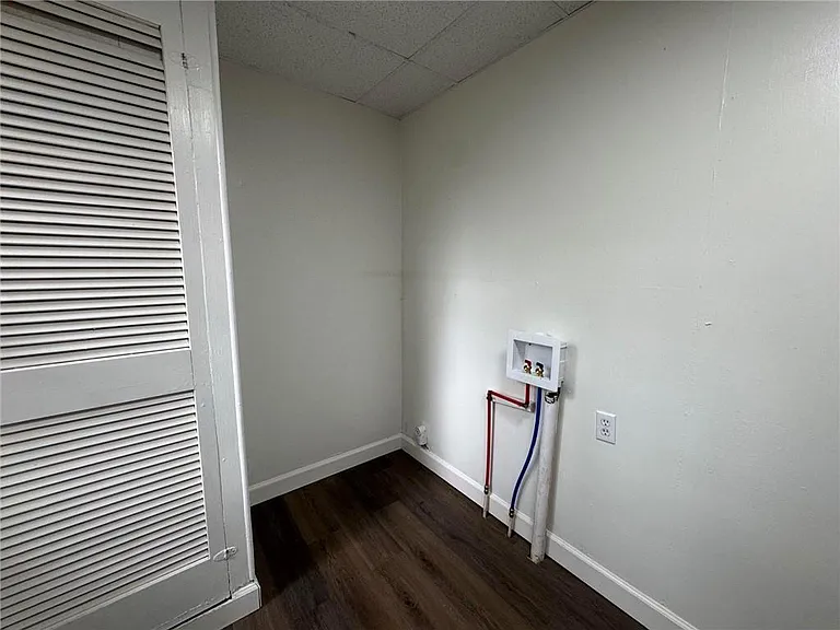 2855 Gill Rd — Photo 20