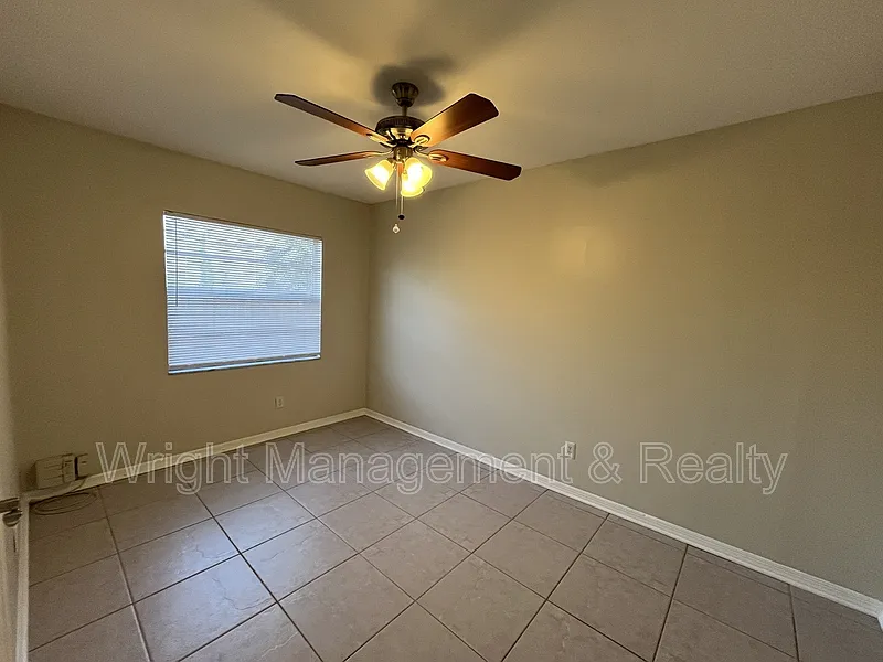 2 bed, 1.0 bath, 775 sqft, $1,800 — Photo 3