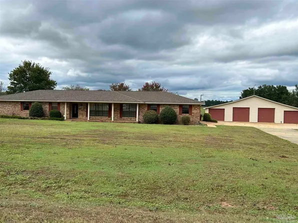 2374 Harvest Rd, Jay, FL 32565