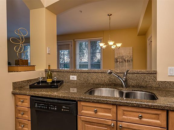 3rd image of 2500 E Cherry Creek South Dr Unit 123