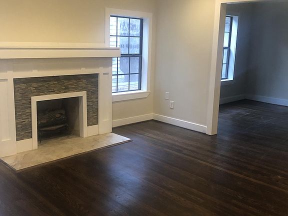 Living room/Dining room_2