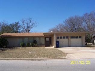 612 Cedar Dr, Copperas Cove, TX 76522