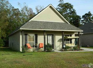 30216 Daffodil Dr, Walker, LA 70785