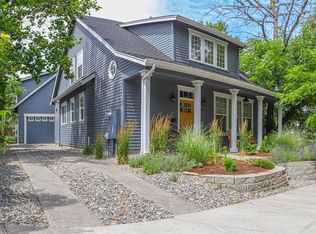802A 9th St, Hood River, OR 97031