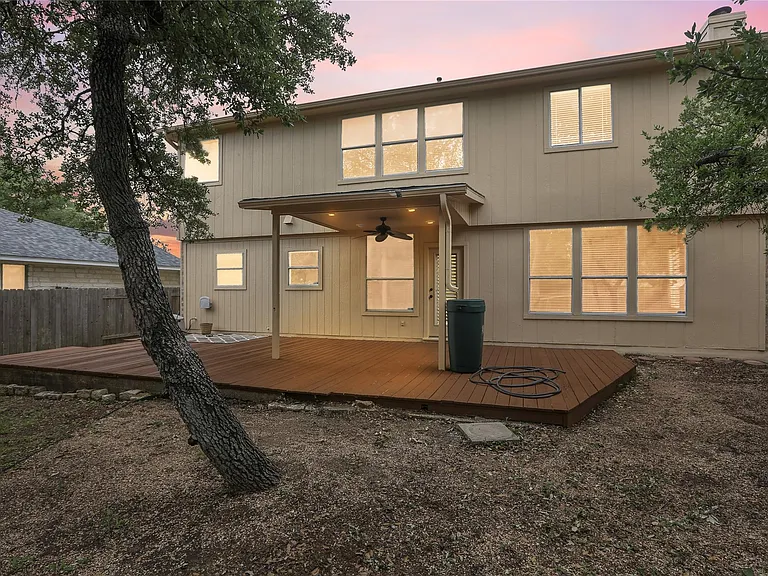 2604 Stenson Dr — Photo 36