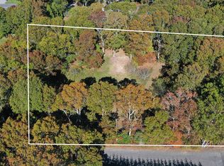 20 Bay View Ave, East Hampton, NY 11937