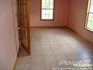 5th image of 647 Saipan Pl