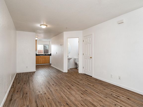 Living Rm/ 1/2 Bath, Kitchen