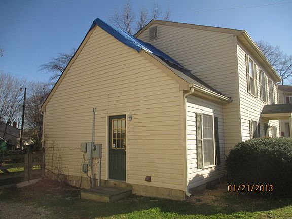 2nd image of 625 Westover Woods Cir