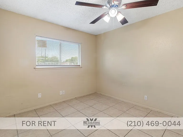 1523 Noble Oak Dr — Photo 20