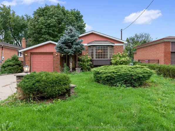 50 Wynn Rd, Toronto, ON M2R 1S9