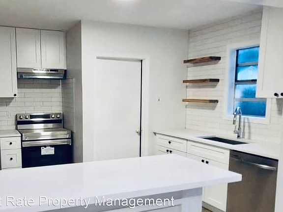 3rd image of 72 W Muriel St #11362045