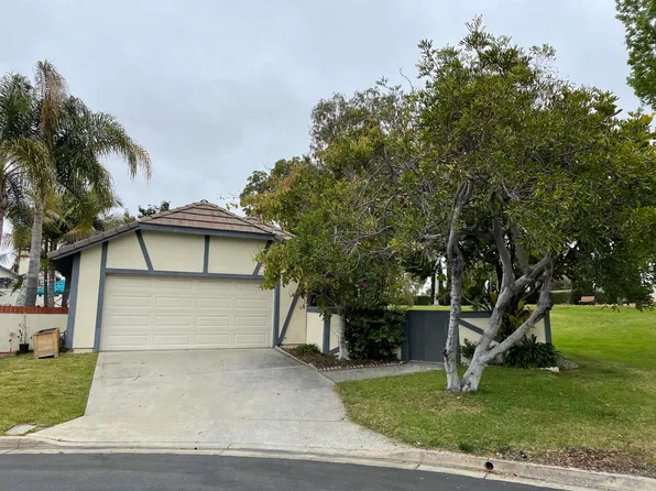 1256 Saint Helene Ct, Oceanside, CA 92054