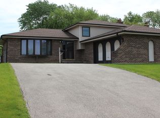 4304 E Frontage Rd, Rolling Meadows, IL 60008