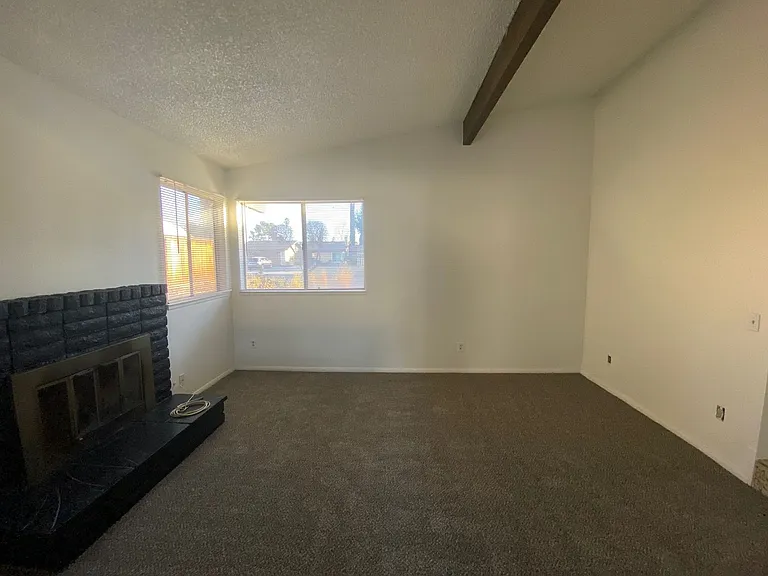 1421 Padua Ave — Photo 5
