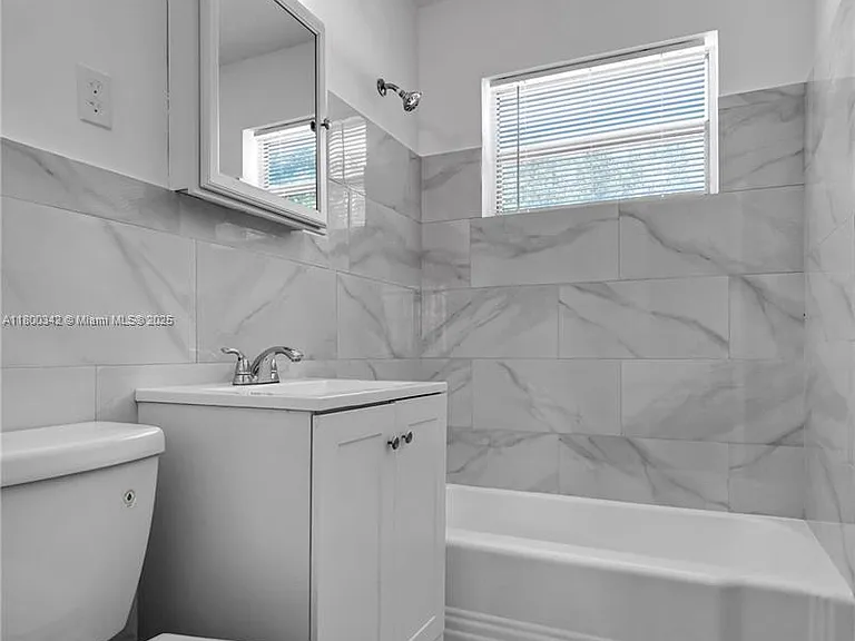 46 NW 62nd St #4 — Photo 7