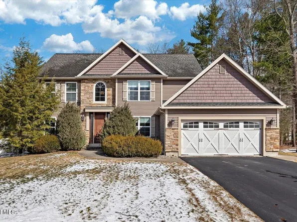 5 Wyndham Way, Ballston Spa, NY 12020