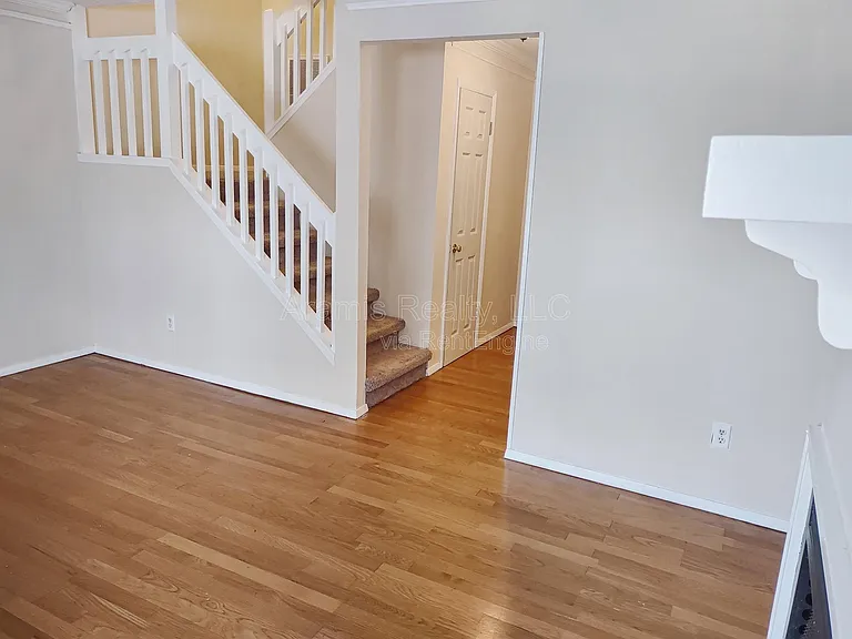 3032 Destin Cir — Photo 10
