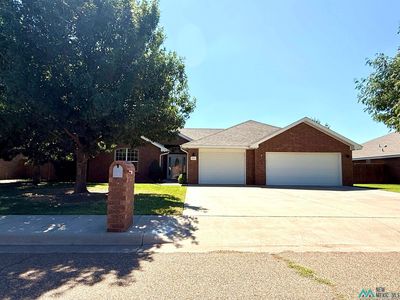 2201 Jadyn Ln, Clovis, NM, 88101