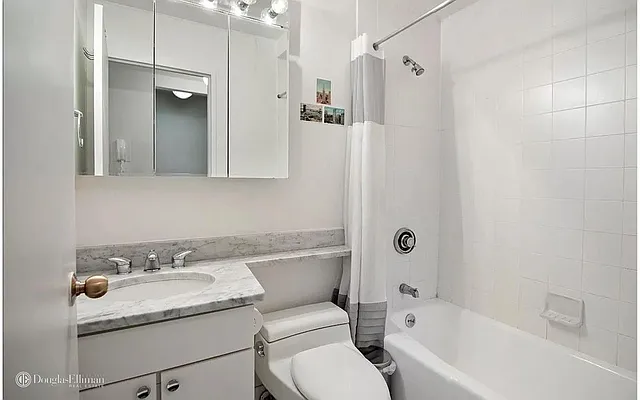 Rented by Douglas Elliman | media 18