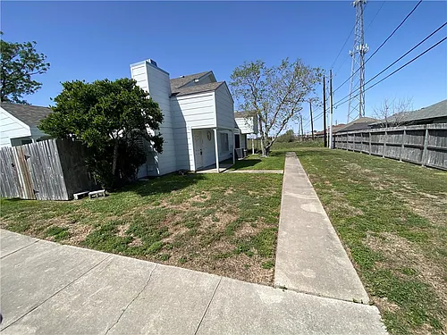 7252 The Mansions Dr Photo 1
