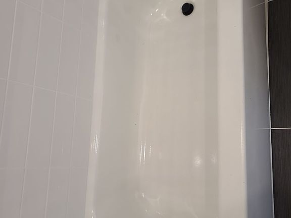 5th image of 834 N Coronado St #837
