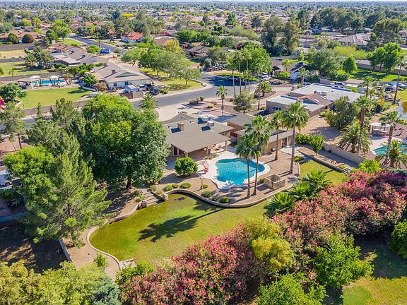 2nd image of 6604 W Aster Dr