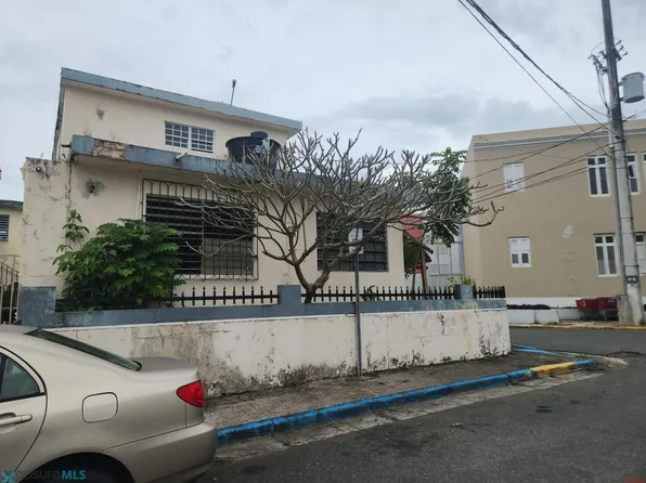 Epifanio Vizcarrondo #200, Carolina, PR 00979