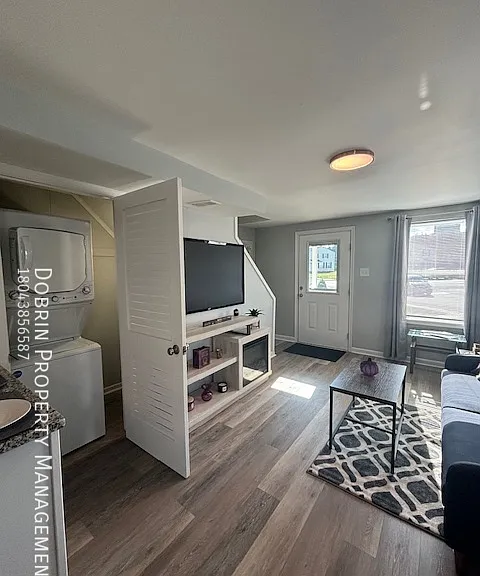 1606D Fendall Ave — Photo 12