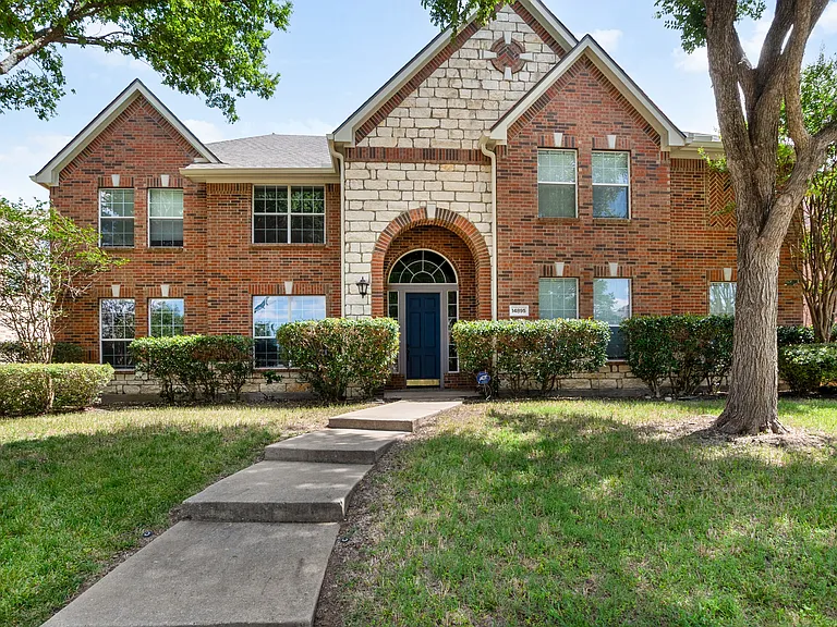 14895 Farmcote Dr — Photo 2