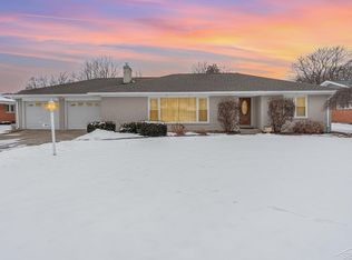 4810 Centennial Dr, Saginaw, MI