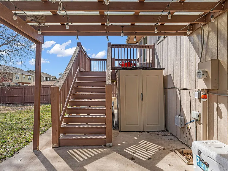 1013 Dagen Ln — Photo 26