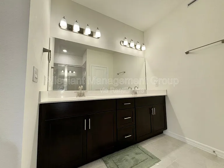 4570 Small Creek Rd — Photo 16