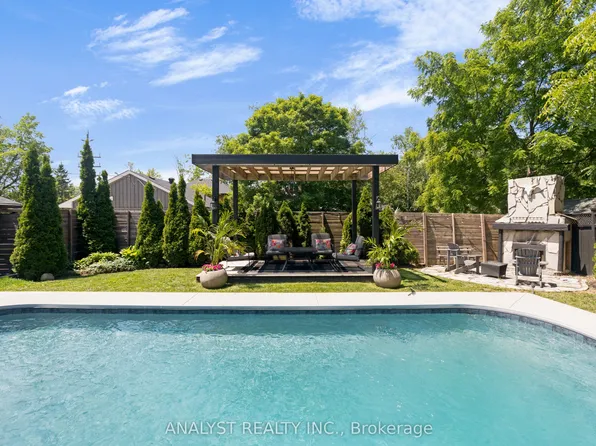 20 King St S, Innisfil, ON L0L 1L0
