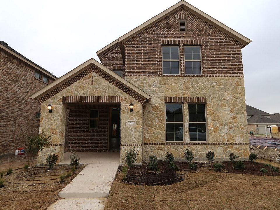 1st image of 1510 Haybale Ln