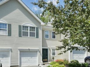 203 Crest Stone Cir, Princeton, NJ 08540