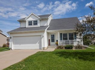 1565 SW Twin Gates Dr, Ankeny, IA 50023